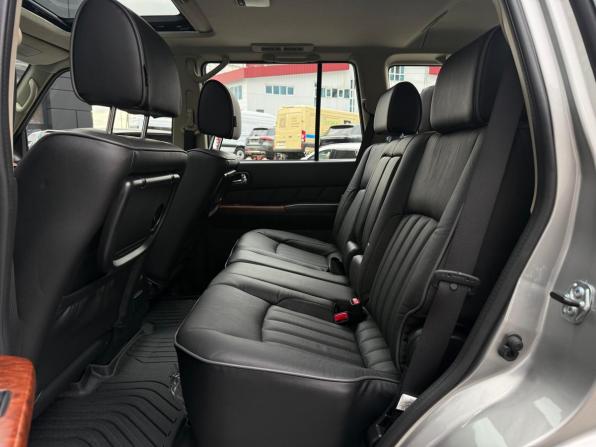 Nissan Patrol V (Y61) Рестайлинг с пробегом 2024 года, цена 13 500 000 рублей, 624 км, внедорожник, Автокод Объявления