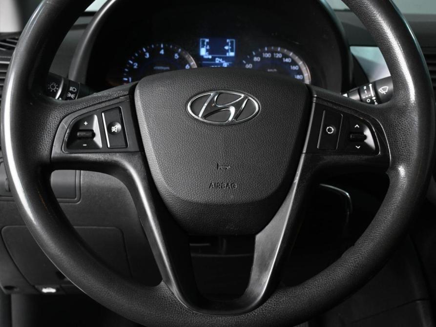 Hyundai Solaris I Рестайлинг Ростов-на-Дону  - изображение 12