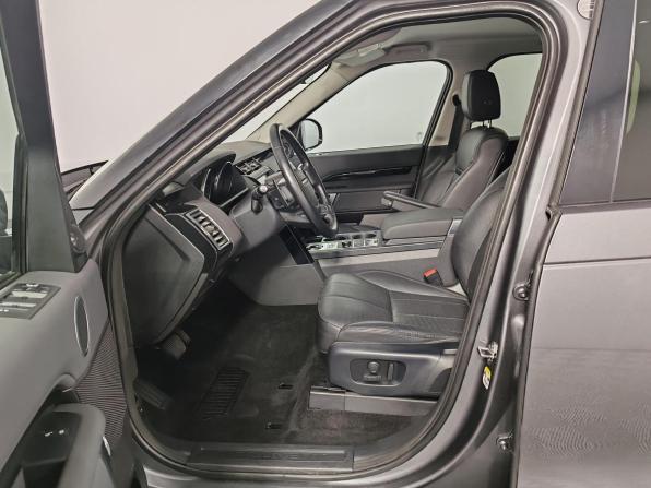 Land Rover Discovery V с пробегом 2019 года, цена 5 000 000 рублей, 45648 км, внедорожник, Автокод Объявления