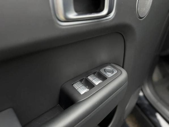 Li Auto (Lixiang) L7 I с пробегом 2023 года, цена 5 649 000 рублей, 27889 км, внедорожник, Автокод Объявления