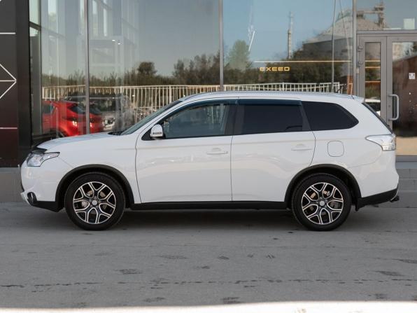 Mitsubishi Outlander III с пробегом 2014 года, цена 1 545 000 рублей, 197612 км, внедорожник, Автокод Объявления