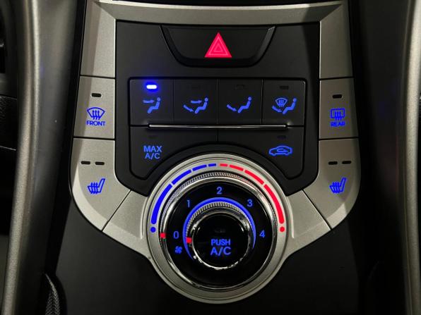 Hyundai Elantra V (MD) с пробегом 2012 года, цена 780 000 рублей, 225742 км, седан, Автокод Объявления