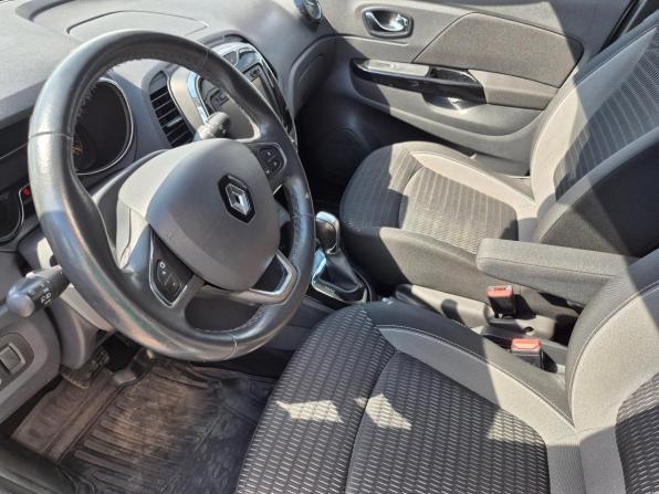 Renault Kaptur I с пробегом 2016 года, цена 1 349 000 рублей, 81060 км, внедорожник, Автокод Объявления