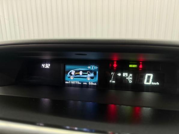 Toyota Prius Alpha I (ZVW40/41) Рестайлинг с пробегом 2015 года, цена 1 397 000 рублей, 118775 км, минивэн, Автокод Объявления