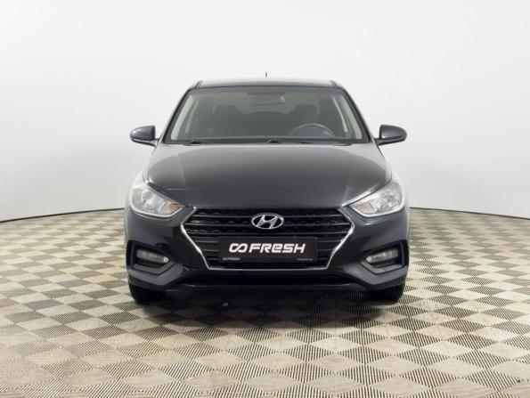 Hyundai Solaris II с пробегом 2017 года, цена 1 163 100 рублей, 90010 км, седан, Автокод Объявления
