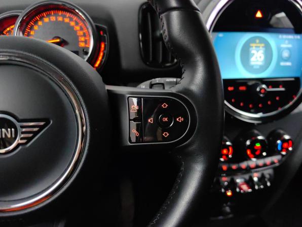 Mini Countryman II Рестайлинг с пробегом 2021 года, цена 2 948 000 рублей, 25598 км, внедорожник, Автокод Объявления