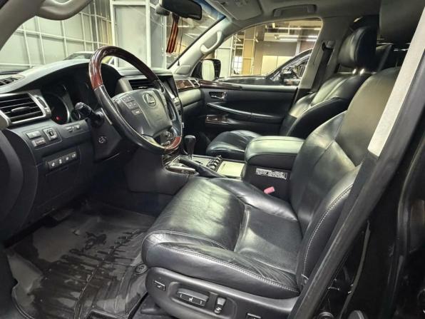 Lexus LX III Рестайлинг с пробегом 2013 года, цена 4 797 000 рублей, 232000 км, внедорожник, Автокод Объявления