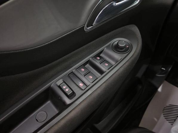 Opel Mokka I с пробегом 2013 года, цена 975 000 рублей, 148763 км, внедорожник, Автокод Объявления