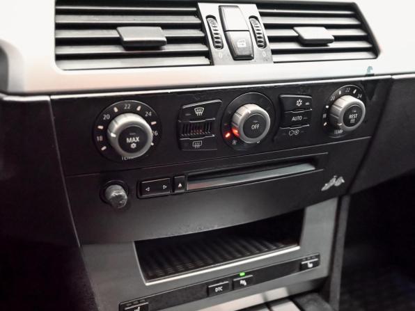 BMW 5 серии V (E60/E61) с пробегом 2004 года, цена 1 040 000 рублей, 320488 км, седан, Автокод Объявления