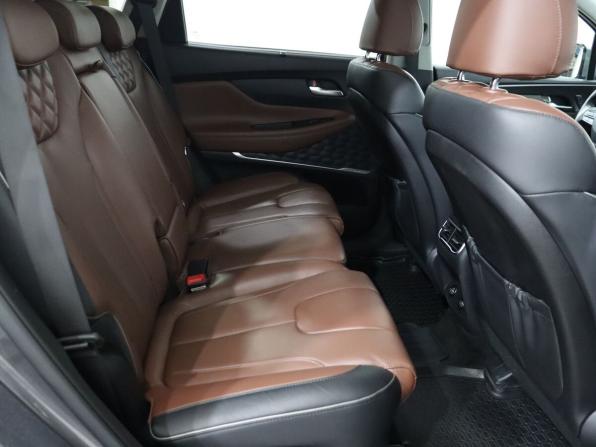 Hyundai Santa Fe IV Рестайлинг с пробегом 2021 года, цена 3 420 000 рублей, 85274 км, внедорожник, Автокод Объявления
