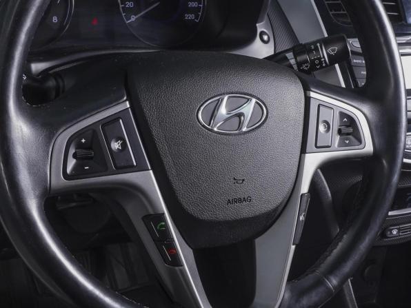 Hyundai Solaris I Рестайлинг с пробегом 2016 года, цена 1 370 000 рублей, 71331 км, седан, Автокод Объявления