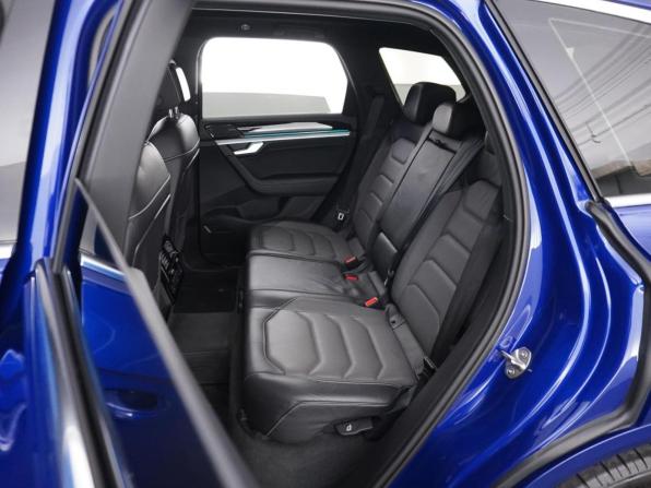 Volkswagen Touareg III с пробегом 2023 года, цена 8 149 077 рублей, 65123 км, внедорожник, Автокод Объявления
