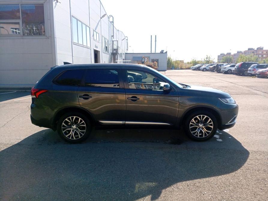 Mitsubishi Outlander III Рестайлинг 2 Оренбург  - изображение 5
