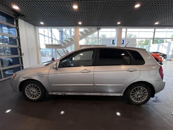 Kia Cerato I с пробегом 2006 года, цена 262 000 рублей, 250377 км, хэтчбек, Автокод Объявления