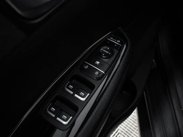 Kia Optima IV Рестайлинг с пробегом 2019 года, цена 2 063 000 рублей, 96899 км, седан, Автокод Объявления