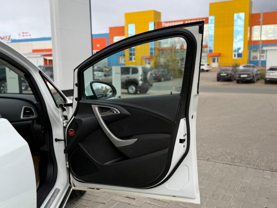 Opel Astra J Сыктывкар  - изображение 8