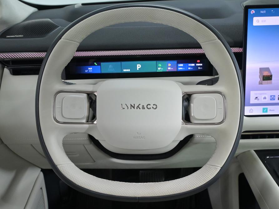 Lynk &amp; Co 900 Москва  - изображение 10