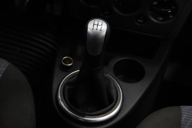 Ford Fusion I Рестайлинг с пробегом 2008 года, цена 445 450 рублей, 203676 км, хэтчбек, Автокод Объявления