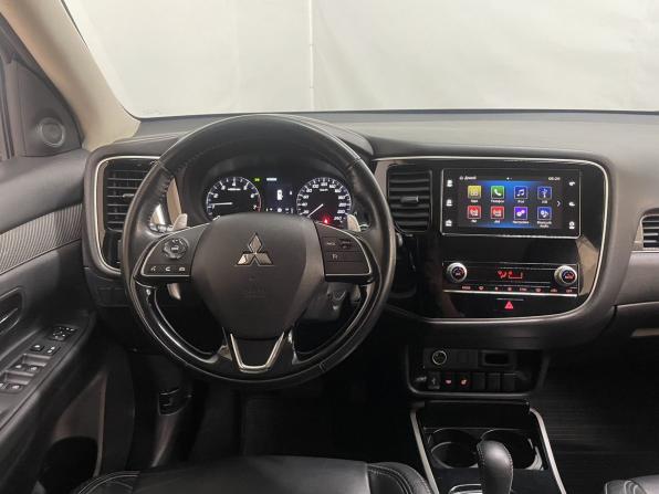 Mitsubishi Outlander III Рестайлинг 3 с пробегом 2021 года, цена 2 499 000 рублей, 137135 км, внедорожник, Автокод Объявления