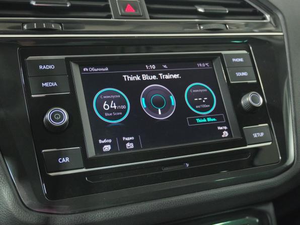 Volkswagen Tiguan II с пробегом 2018 года, цена 2 658 000 рублей, 80129 км, внедорожник, Автокод Объявления