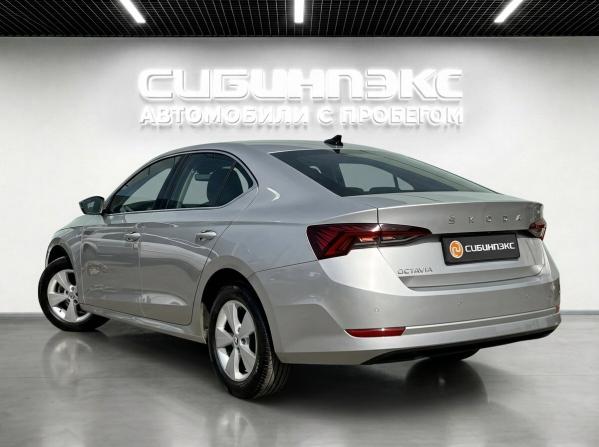 Skoda Octavia IV (A8) с пробегом 2021 года, цена 2 299 000 рублей, 83000 км, лифтбек, Автокод Объявления