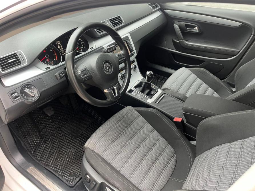 Volkswagen Passat CC I Рестайлинг Санкт-Петербург  - изображение 10