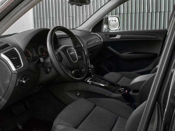 Audi Q5 I (8R) с пробегом 2009 года, цена 1 595 000 рублей, 171516 км, внедорожник, Автокод Объявления