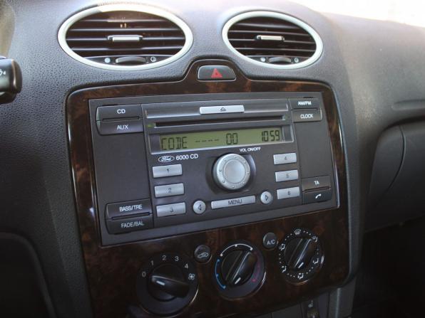 Ford Focus II с пробегом 2006 года, цена 329 000 рублей, 382683 км, седан, Автокод Объявления