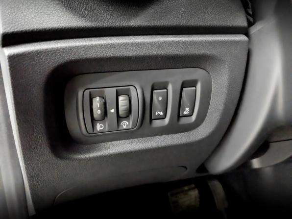 Renault Kaptur I с пробегом 2018 года, цена 1 215 000 рублей, 135958 км, внедорожник, Автокод Объявления