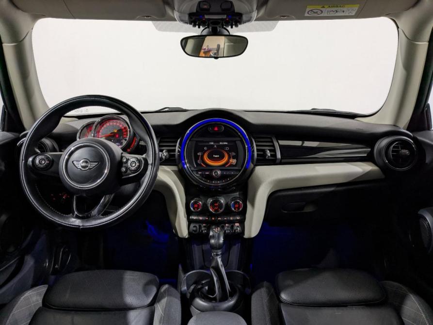Mini Hatch III (F55/F56) Рестайлинг Химки  - изображение 20