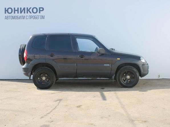 Chevrolet Niva I Рестайлинг с пробегом 2011 года, цена 399 000 рублей, 166882 км, внедорожник, Автокод Объявления
