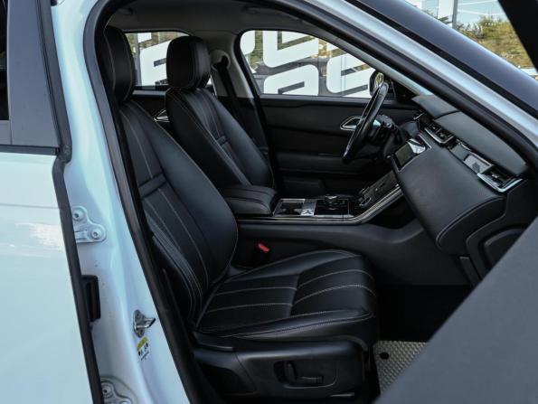 Land Rover Range Rover Velar I с пробегом 2018 года, цена 3 360 000 рублей, 152718 км, внедорожник, Автокод Объявления