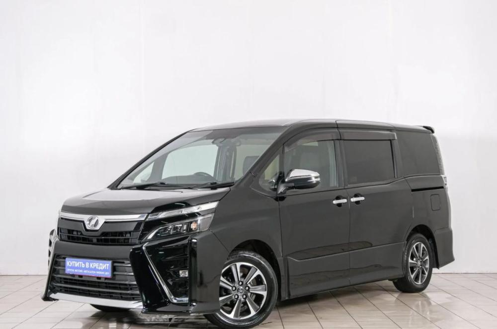 Toyota Voxy III (R80) Рестайлинг Красноярск  - изображение 4