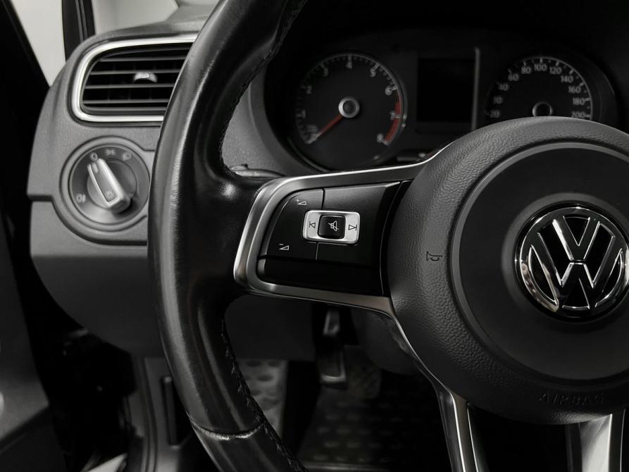Volkswagen Polo V Рестайлинг Тверь  - изображение 17