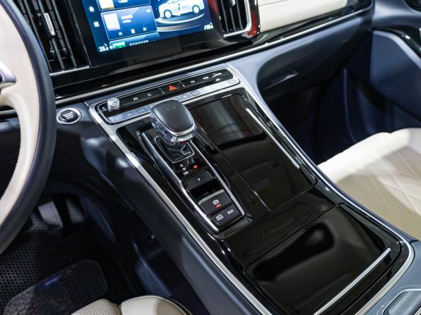 GAC Trumpchi M8 I с пробегом 2021 года, цена 3 399 700 рублей, 30703 км, минивэн, Автокод Объявления