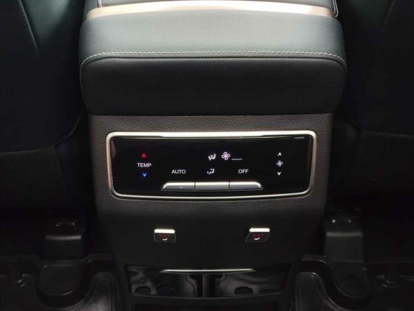 Changan CS95 I Рестайлинг 2 с пробегом 2024 года, цена 3 200 000 рублей, 37906 км, внедорожник, Автокод Объявления