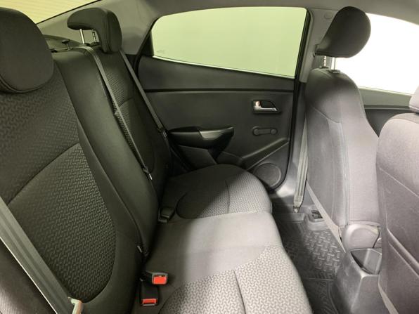 Kia Rio III Рестайлинг с пробегом 2016 года, цена 955 000 рублей, 64540 км, седан, Автокод Объявления