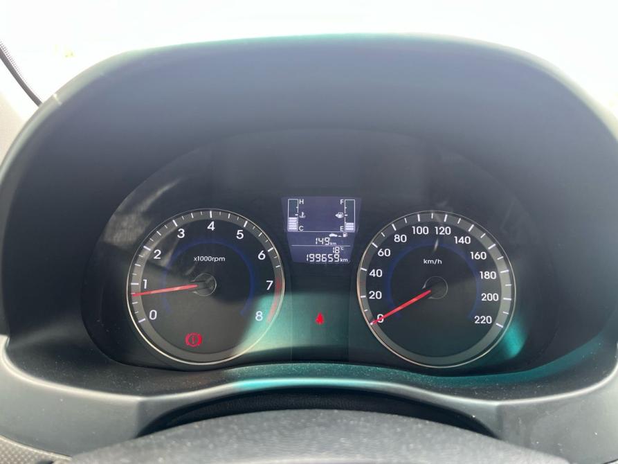 Hyundai Solaris I Рестайлинг Тольятти  - изображение 8