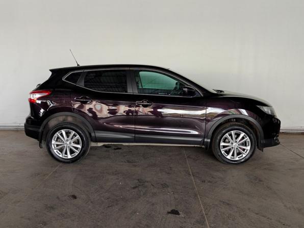 Nissan Qashqai II с пробегом 2014 года, цена 1 290 000 рублей, 214831 км, внедорожник, Автокод Объявления