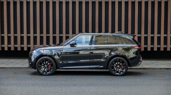 Новый Land Rover Range Rover Sport III 2025 года, цена 20 452 900 рублей, внедорожник, Автокод Объявления
