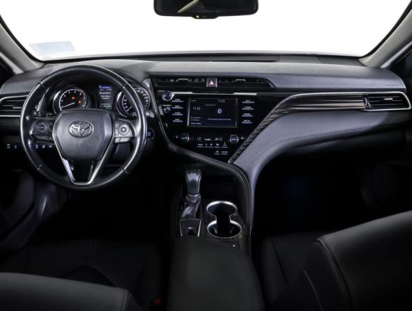 Toyota Camry VIII (XV70) с пробегом 2020 года, цена 2 798 000 рублей, 140183 км, седан, Автокод Объявления