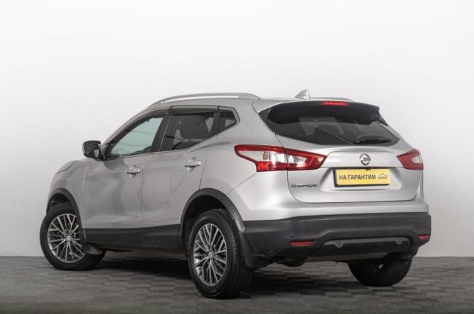 Nissan Qashqai II с пробегом 2017 года, цена 1 659 000 рублей, 123000 км, внедорожник, Автокод Объявления