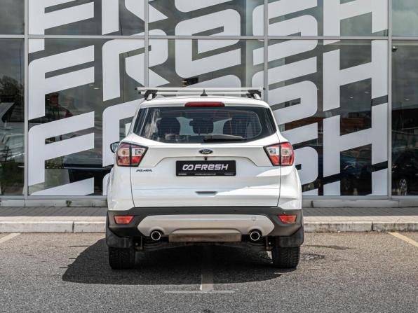 Ford Kuga II Рестайлинг с пробегом 2018 года, цена 1 899 000 рублей, 59005 км, внедорожник, Автокод Объявления