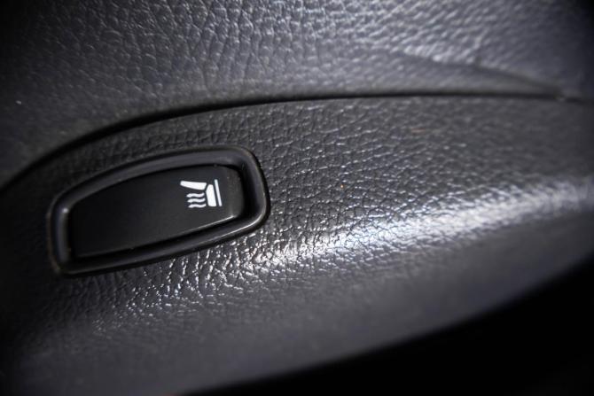 Renault Sandero I с пробегом 2011 года, цена 899 000 рублей, 310000 км, хэтчбек, Автокод Объявления