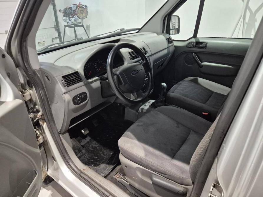 Ford Tourneo Connect I Москва  - изображение 10