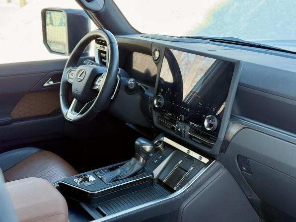 Lexus GX III с пробегом 2024 года, цена 13 700 000 рублей, 5271 км, внедорожник, Автокод Объявления