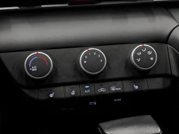 Hyundai Elantra VII (CN7) с пробегом 2021 года, цена 1 880 000 рублей, 79653 км, седан, Автокод Объявления