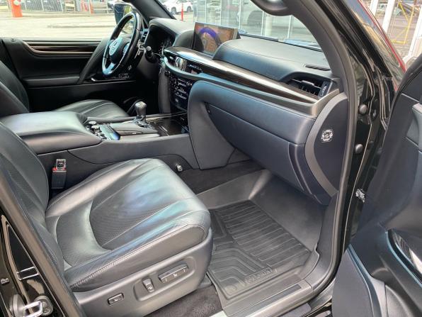 Lexus LX III Рестайлинг 2 с пробегом 2020 года, цена 8 900 000 рублей, 288000 км, внедорожник, Автокод Объявления