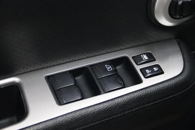 Nissan Tiida I с пробегом 2008 года, цена 585 850 рублей, 210838 км, седан, Автокод Объявления