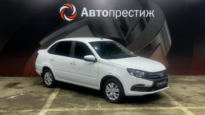 Lada (ВАЗ) Granta I Рестайлинг с пробегом 2024 года, цена 1 030 000 рублей, 8000 км, седан, Автокод Объявления